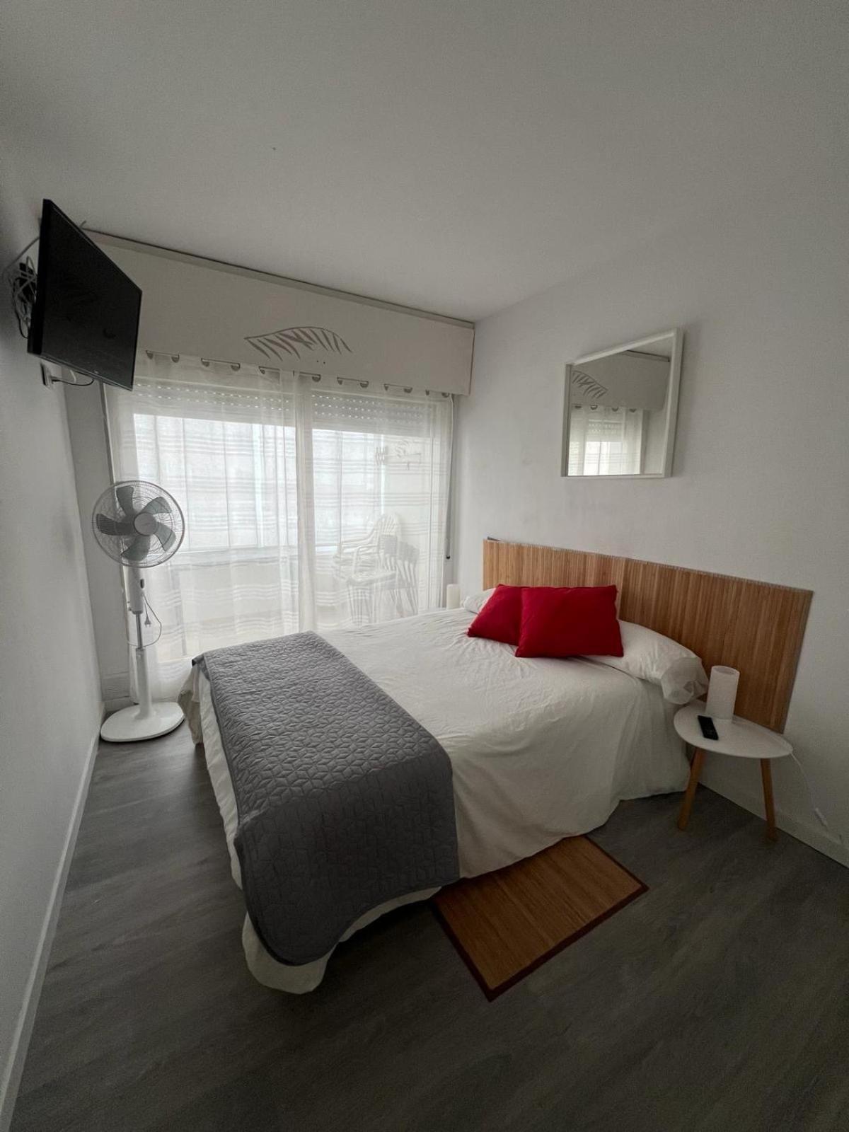 Apartamiento Vista Al Mar - Holiday Center En Rosas Exterior foto